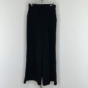 🔹 Spiegel Vintage High Waist Pleated Wide Leg Crop Pant